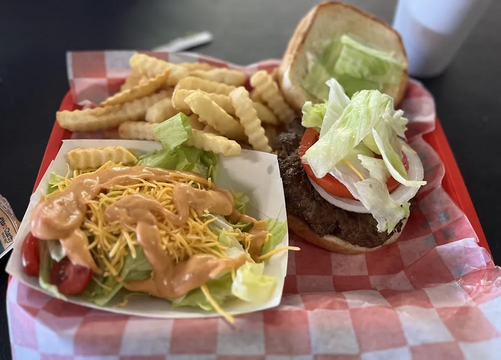 Hamburger Plate Combo with Drink